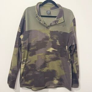 The North Face Women’s Camo Fleece Pullover Snap Neck | Size XL